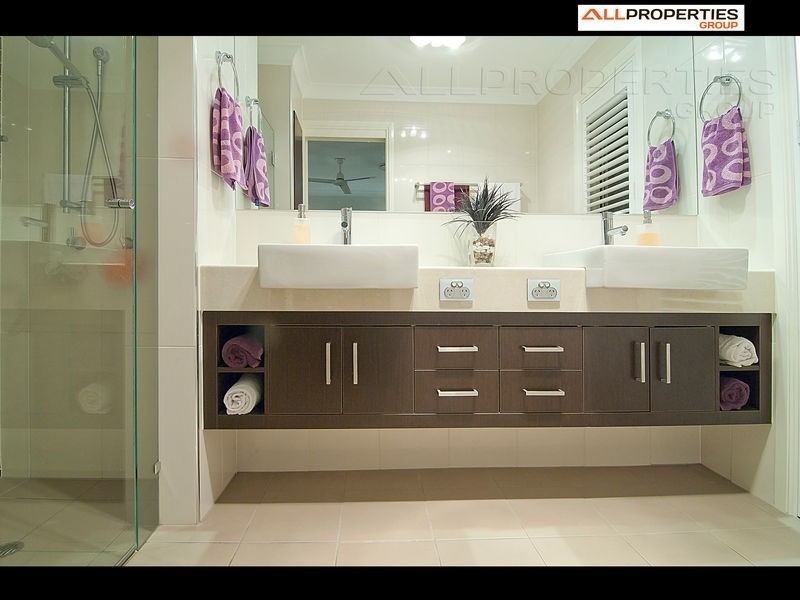 6 Sommerset close, Forest Lake QLD 4078