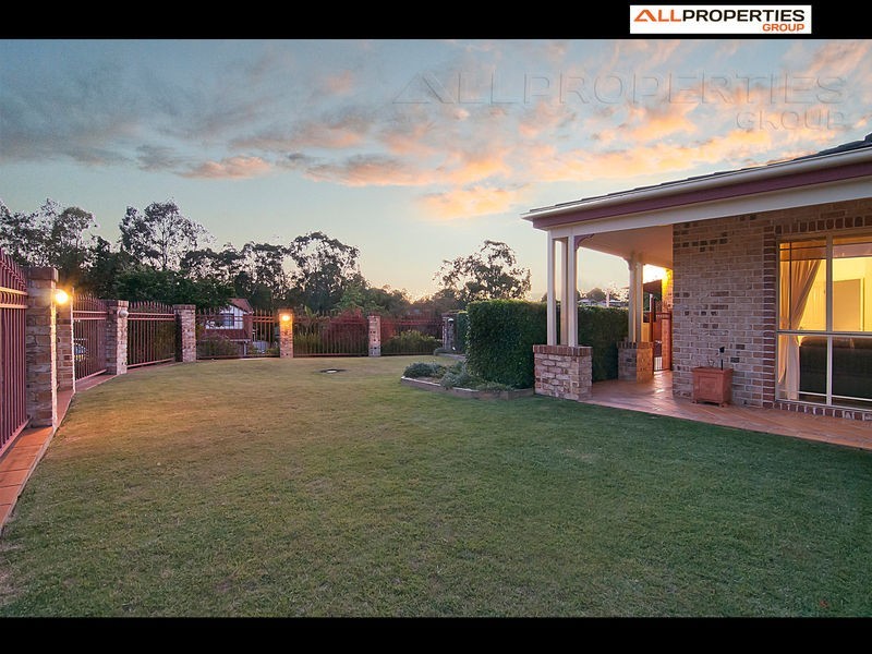 6 Sommerset close, Forest Lake QLD 4078