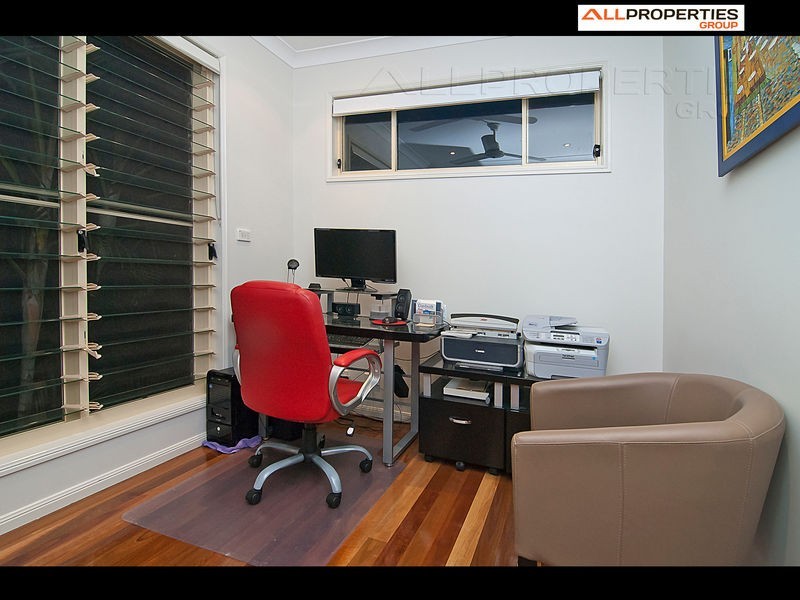 6 Sommerset close, Forest Lake QLD 4078