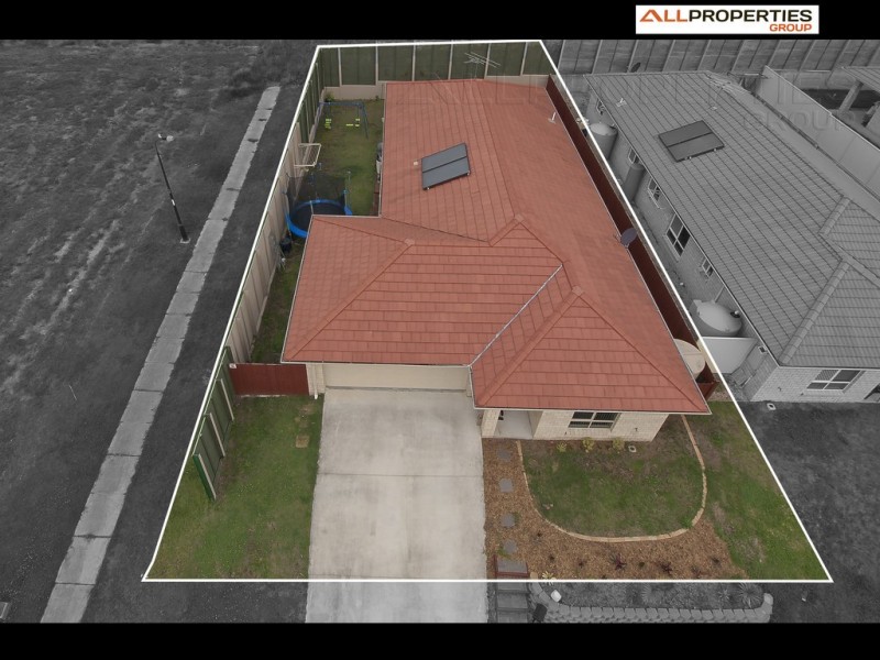 32 Bufalino, Parkinson QLD 4115