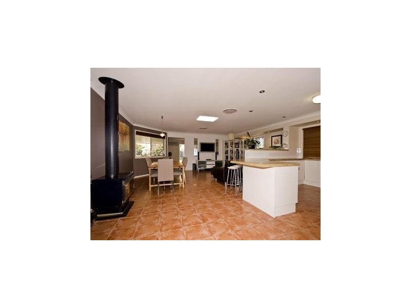 32 Alexandrina Circuit, Forest Lake QLD 4078