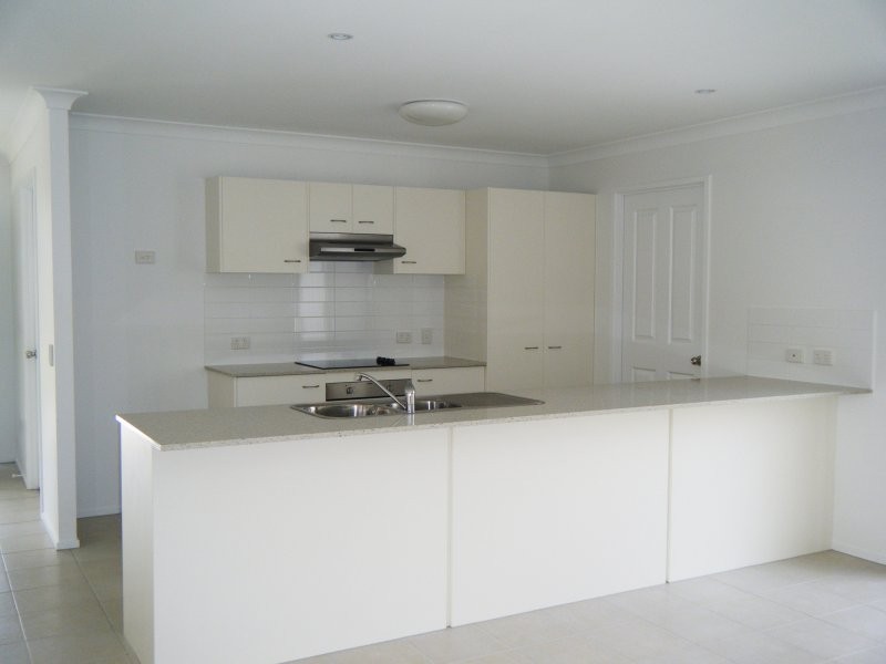 186 Bush Tucker Drive, Berrinba QLD 4117