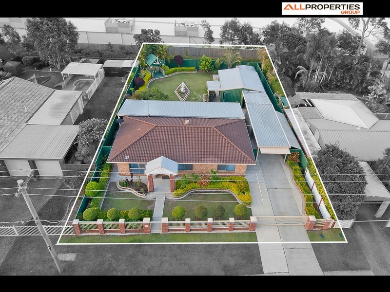 88 ESTRAMINA ROAD, Regents Park QLD 4118