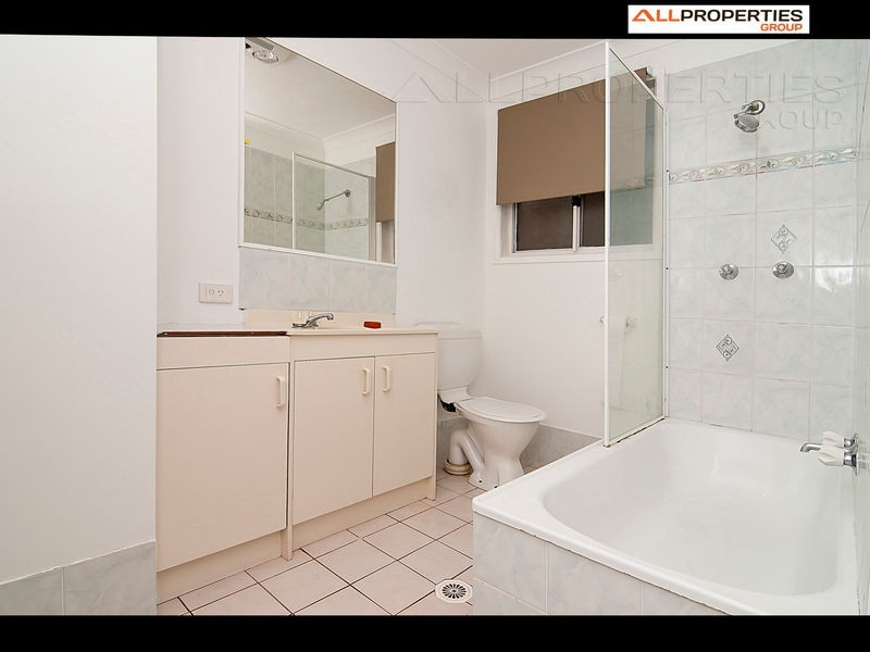 44 Rimu Crescent, Forest Lake QLD 4078