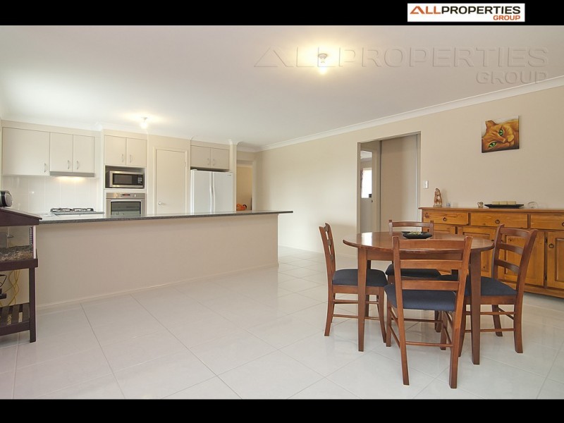 2-6 Pelsart Place, Jimboomba QLD 4280