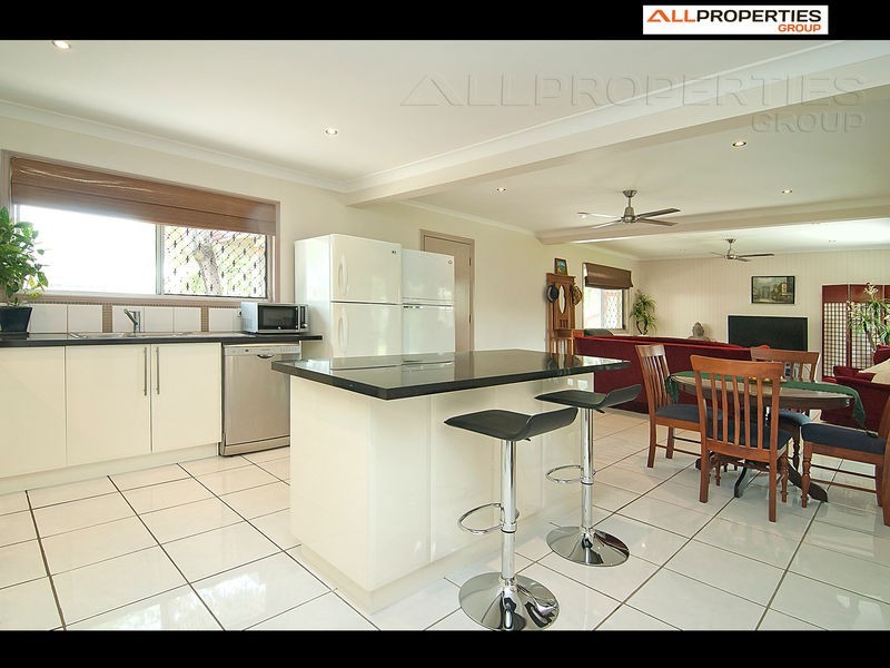 4 Orsett St, Waterford West QLD 4133