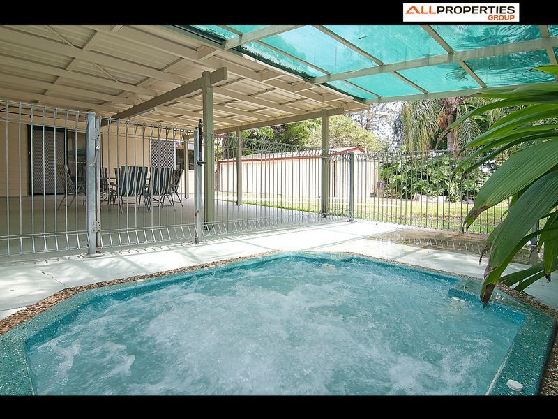 4 Orsett St, Waterford West QLD 4133