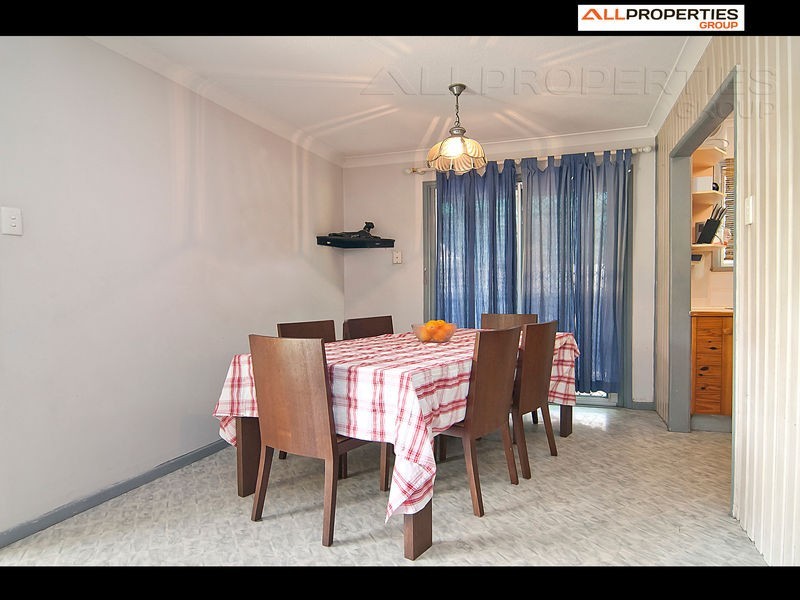 62 Chardean Street, Acacia Ridge QLD 4110