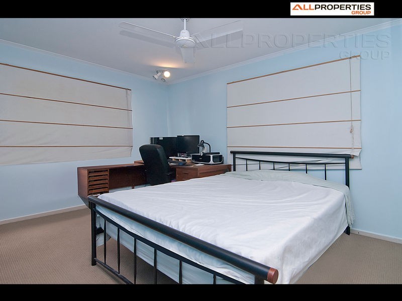 62 Chardean Street, Acacia Ridge QLD 4110