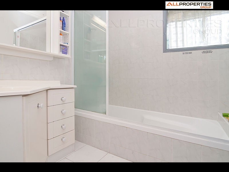 62 Chardean Street, Acacia Ridge QLD 4110