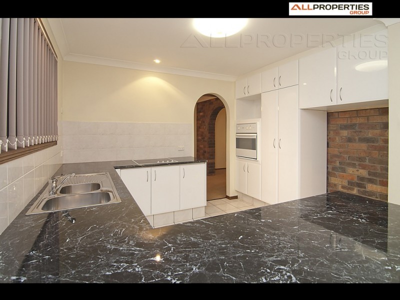 6 Bijuga Court, Algester QLD 4115