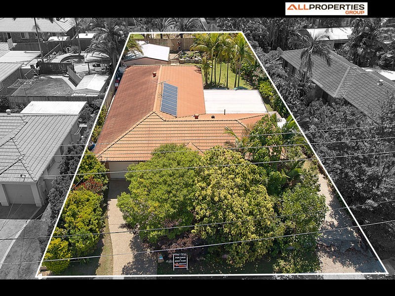 114 EMERALD DR, Regents Park QLD 4118