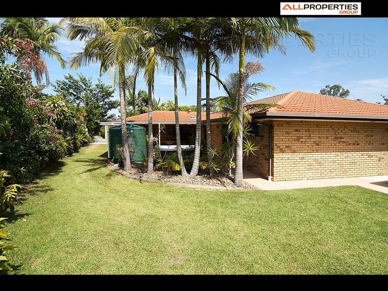 114 EMERALD DR, Regents Park QLD 4118