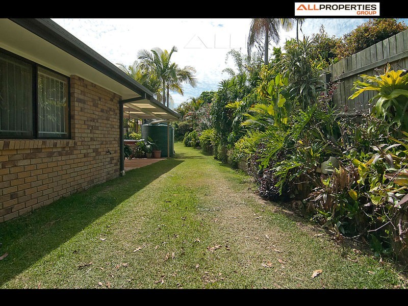 114 EMERALD DR, Regents Park QLD 4118
