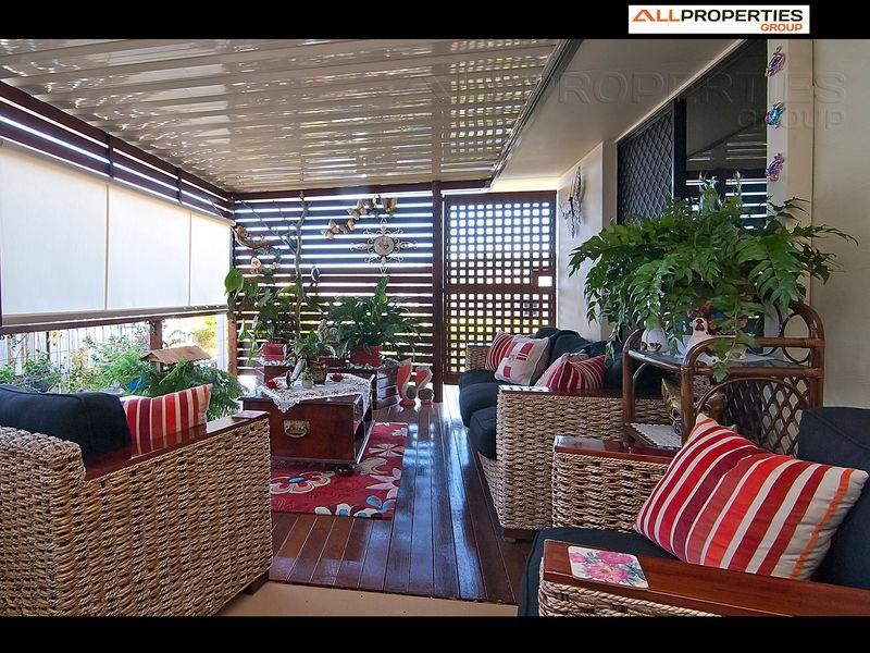 20 Skyline Circuit, Bahrs Scrub QLD 4207