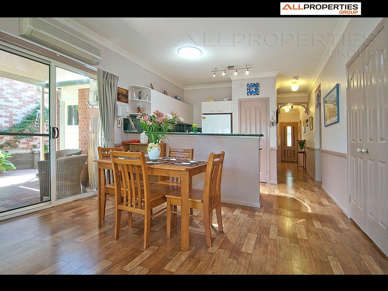 11 Purdie Place, Forest Lake QLD 4078