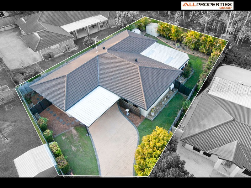 4 GREAT CT, Regents Park QLD 4118