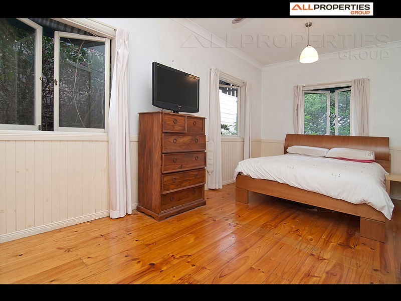 119 Lower Cairns Terrace, Paddington QLD 4064