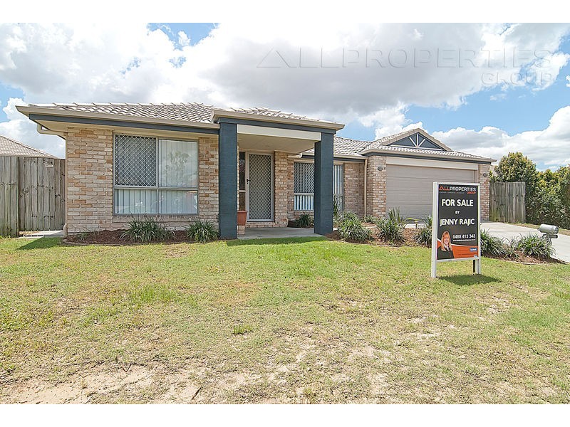 4 PAUL DR, Regents Park QLD 4118