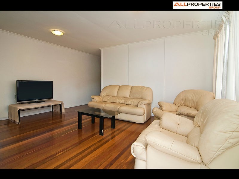 42 Duke Street, Slacks Creek QLD 4127