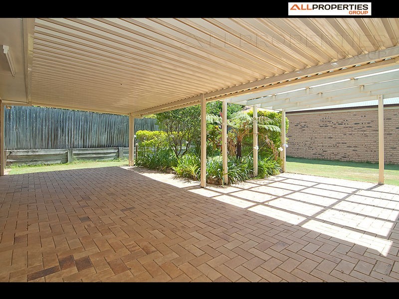 13 Seabrook Crescent, Forest Lake QLD 4078