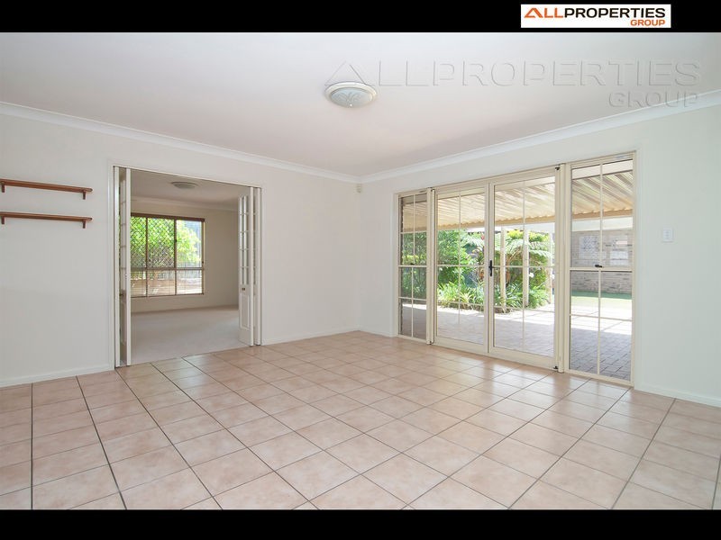 13 Seabrook Crescent, Forest Lake QLD 4078
