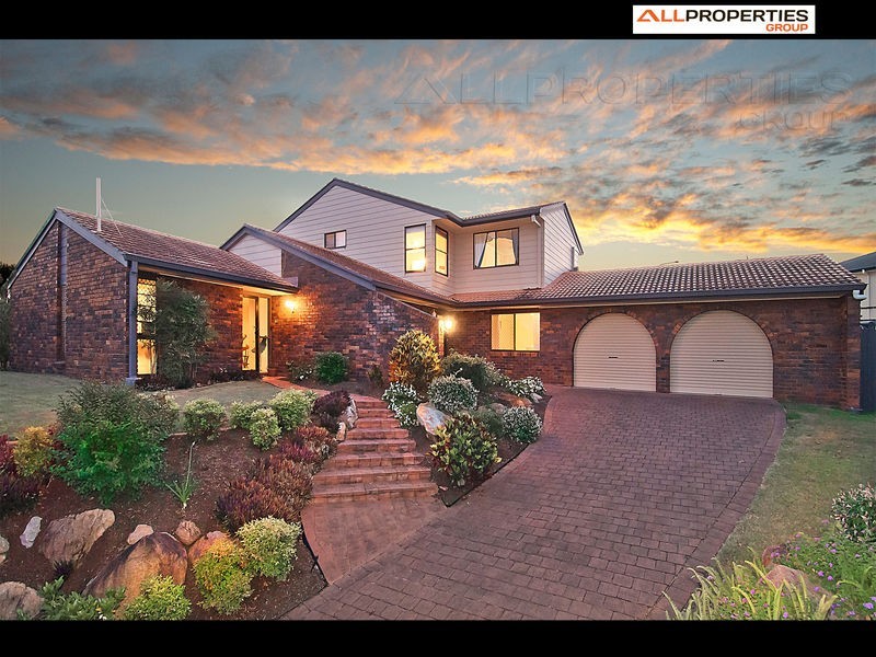 8 Kadgo Place, Westlake QLD 4074