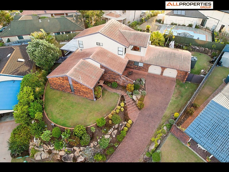 8 Kadgo Place, Westlake QLD 4074