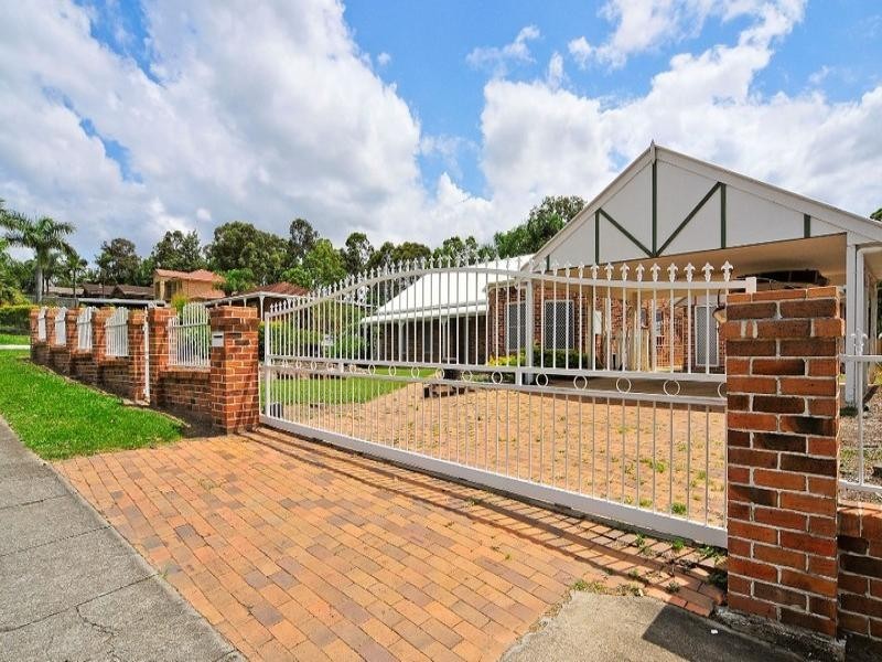 329 Blunder Rd, Durack QLD 4077