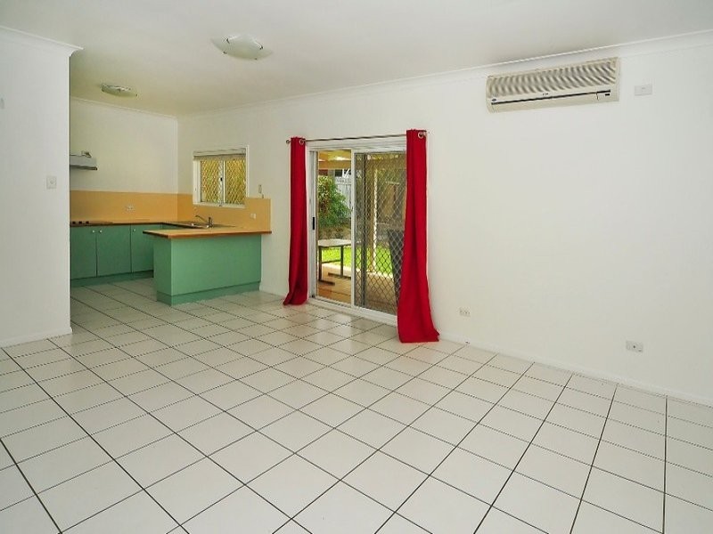 329 Blunder Rd, Durack QLD 4077