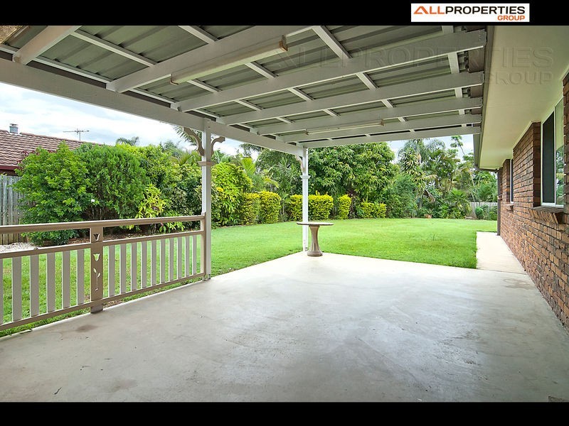 139 EMERALD DRIVE, Regents Park QLD 4118