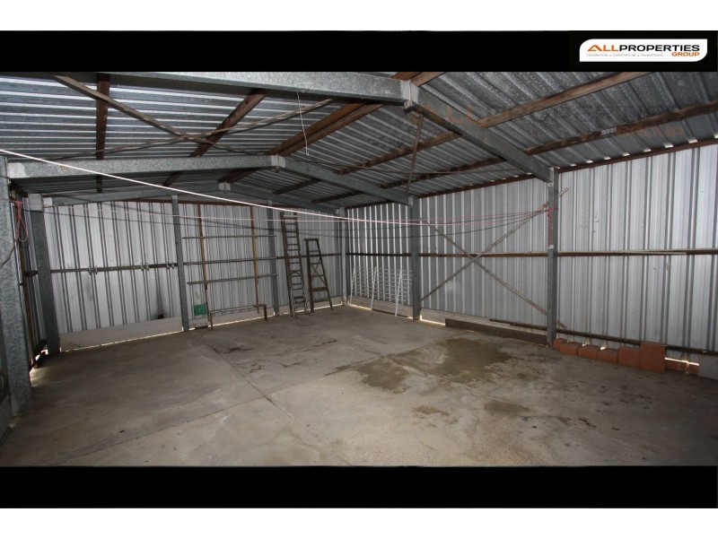 8 Thoms Crescent, Mount Warren Park QLD 4207