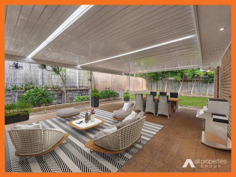 67 Bushland Drive, Regents Park QLD 4118