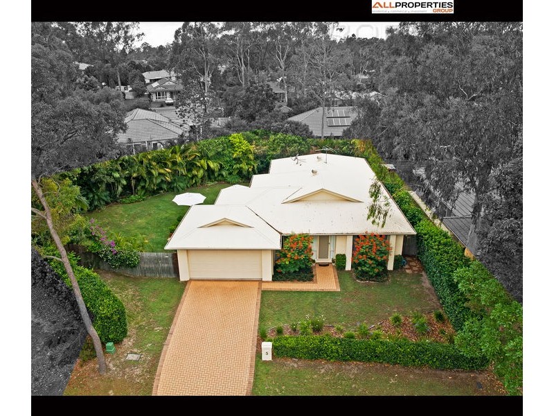5  Amamoor court, Forest Lake QLD 4078