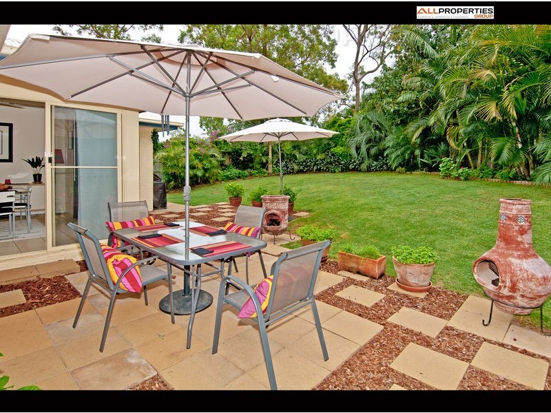 5  Amamoor court, Forest Lake QLD 4078