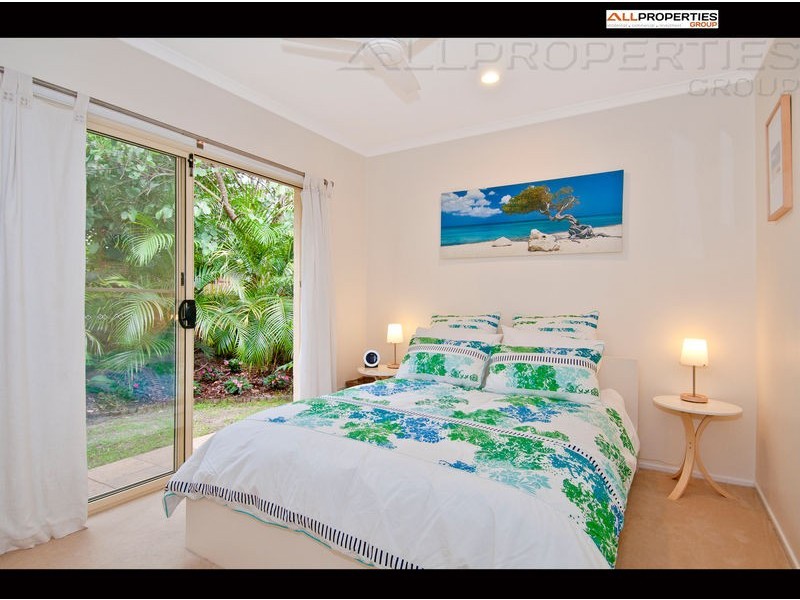 5  Amamoor court, Forest Lake QLD 4078