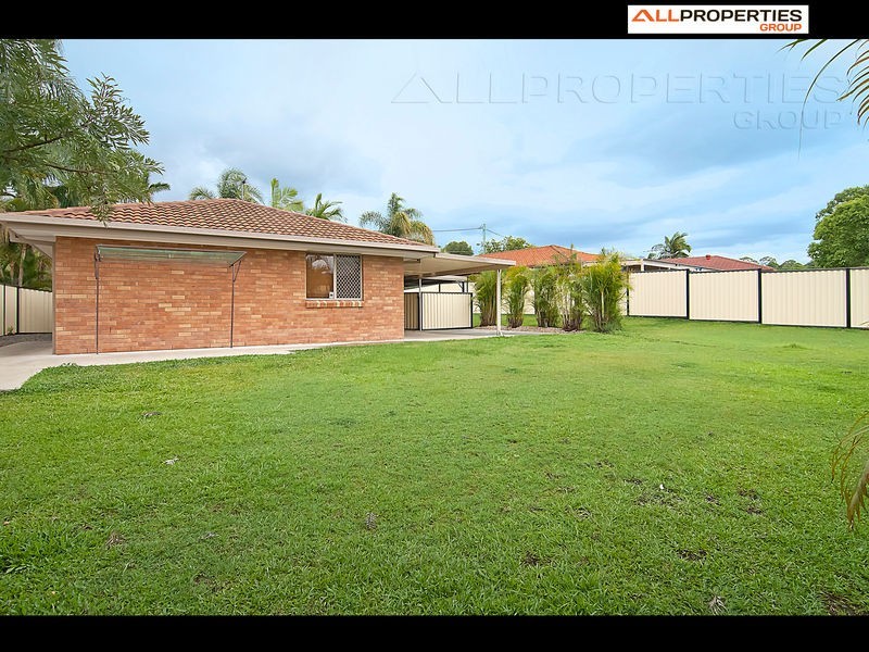 27 SAMANTHA STREET, Boronia Heights QLD 4124