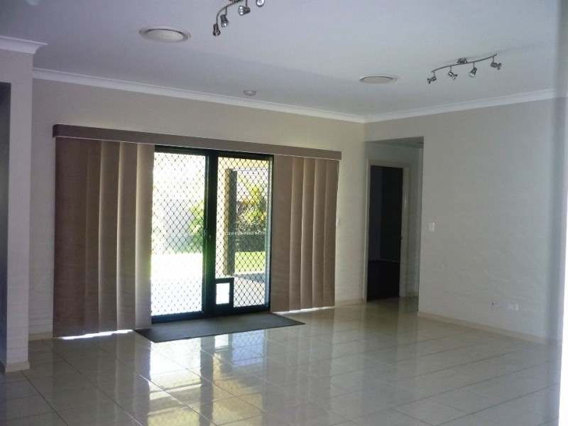 4 COOLIBAH STREET, Heathwood QLD 4110