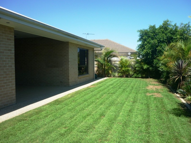 4 COOLIBAH STREET, Heathwood QLD 4110