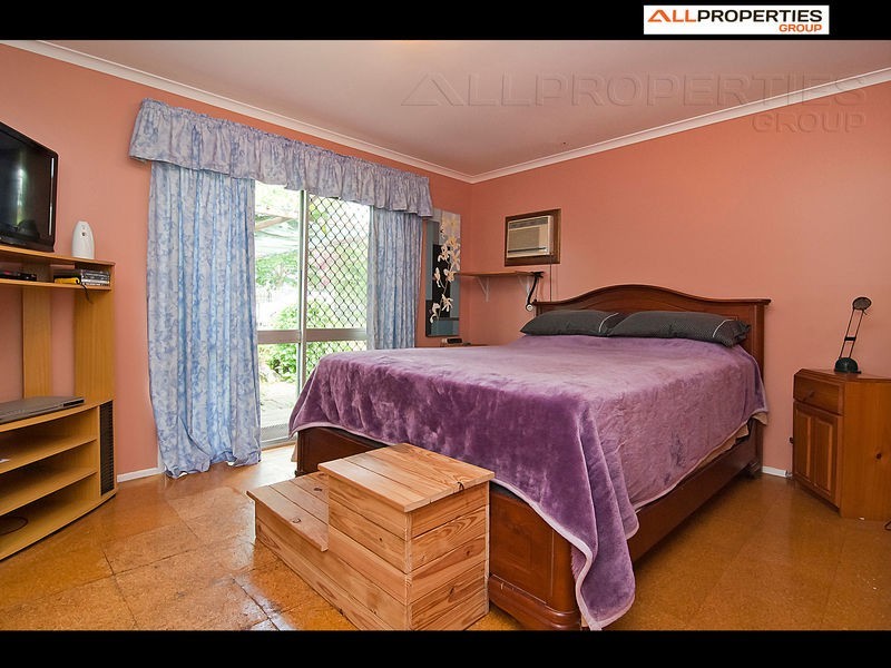 67 Bertha St, Goodna QLD 4300