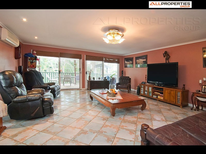 67 Bertha St, Goodna QLD 4300