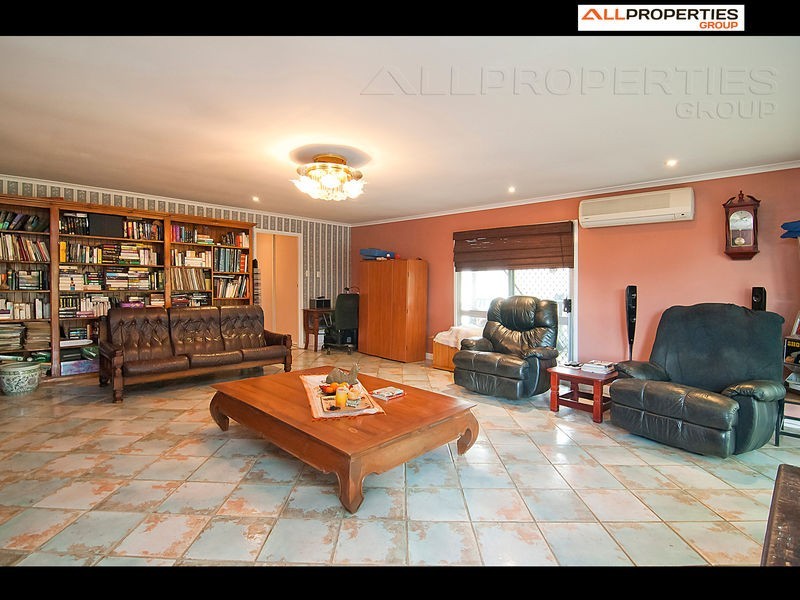 67 Bertha St, Goodna QLD 4300