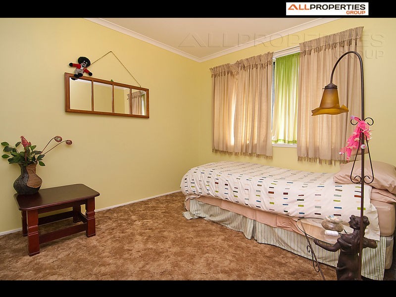 67 Bertha St, Goodna QLD 4300