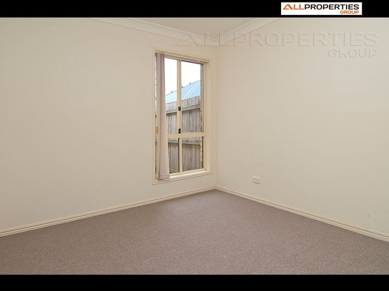 4 Toomba Place, Forest Lake QLD 4078