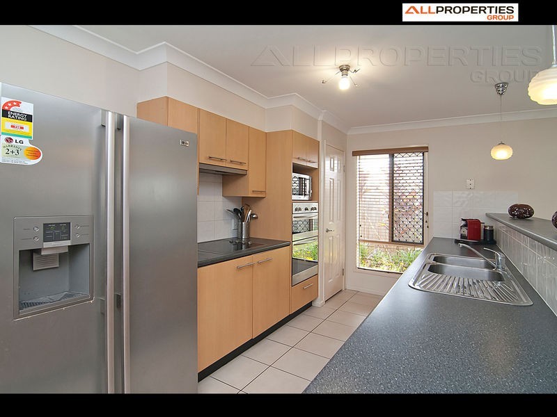 18 Winifred St, Kuraby QLD 4112