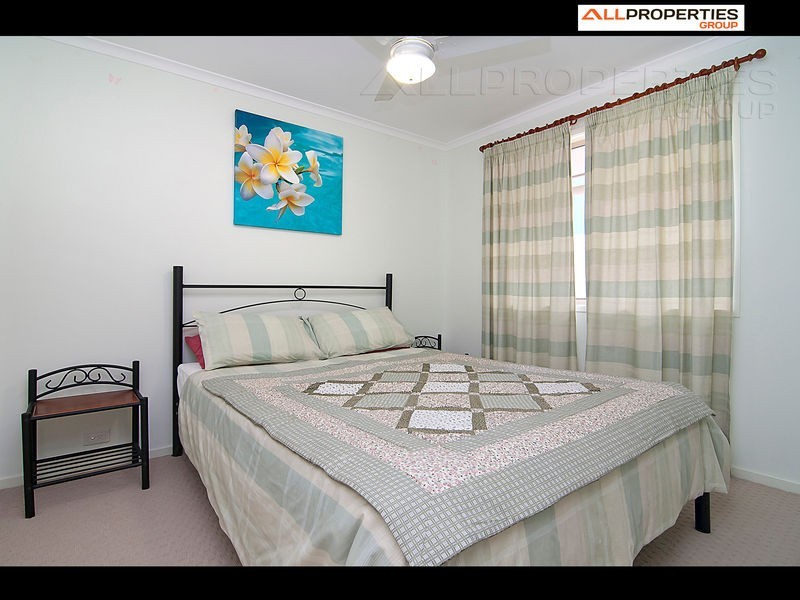 1 Acorn Circuit, Forest Lake QLD 4078