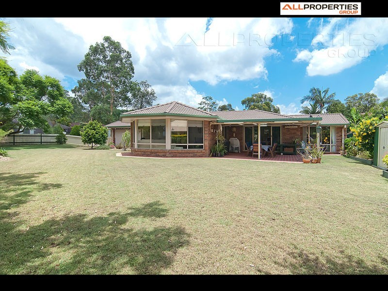 1 Acorn Circuit, Forest Lake QLD 4078