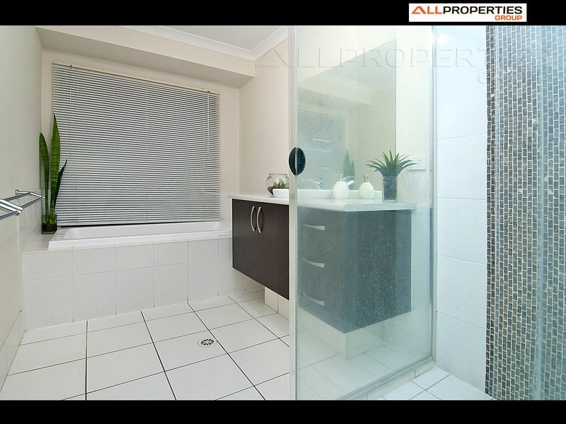 66 Randwick Place, Drewvale QLD 4116