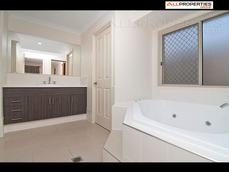 90 Tweeddale Circuit, Drewvale QLD 4116