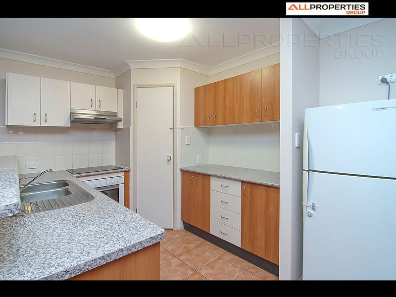 18 Daniella Drive, Marsden QLD 4132